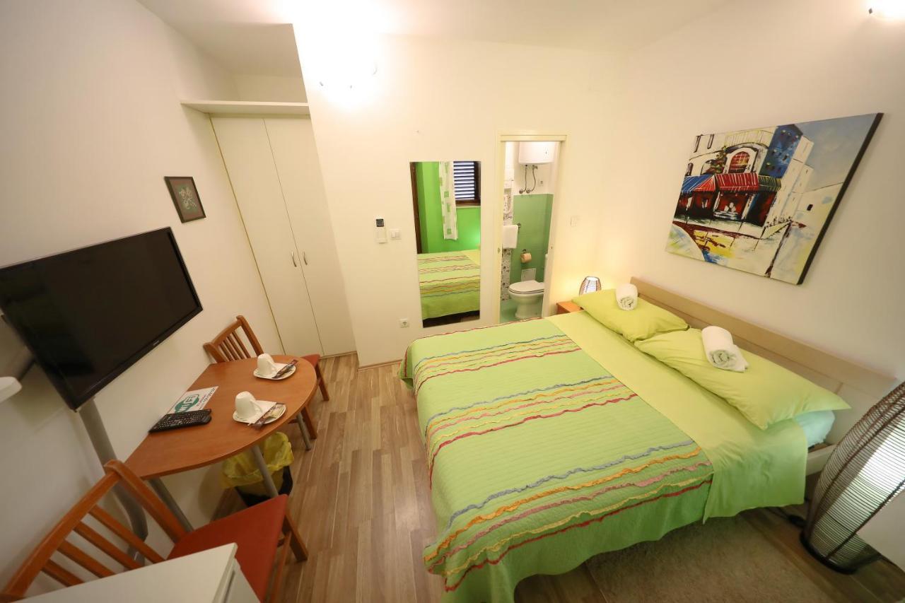 Rooms Goga Zára Kültér fotó